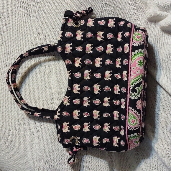 Vera Bradley Handbags - ⭐VERA BRADLEY (Retired spring 2007) PINK ELEPHANTS Sherry tote Magnetic …